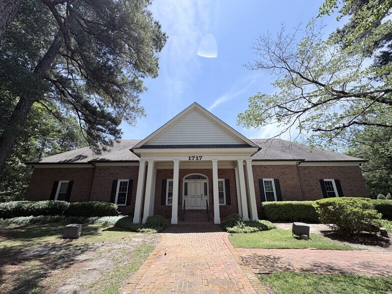 1717 Russell Pky, Warner Robins, GA à vendre - Photo du bâtiment - Image 2 de 10