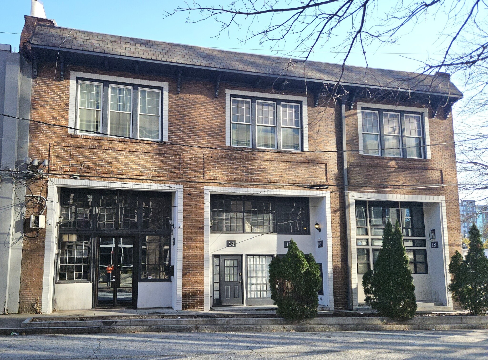 12 W Peachtree Pl, Atlanta, GA for sale Primary Photo- Image 1 of 16