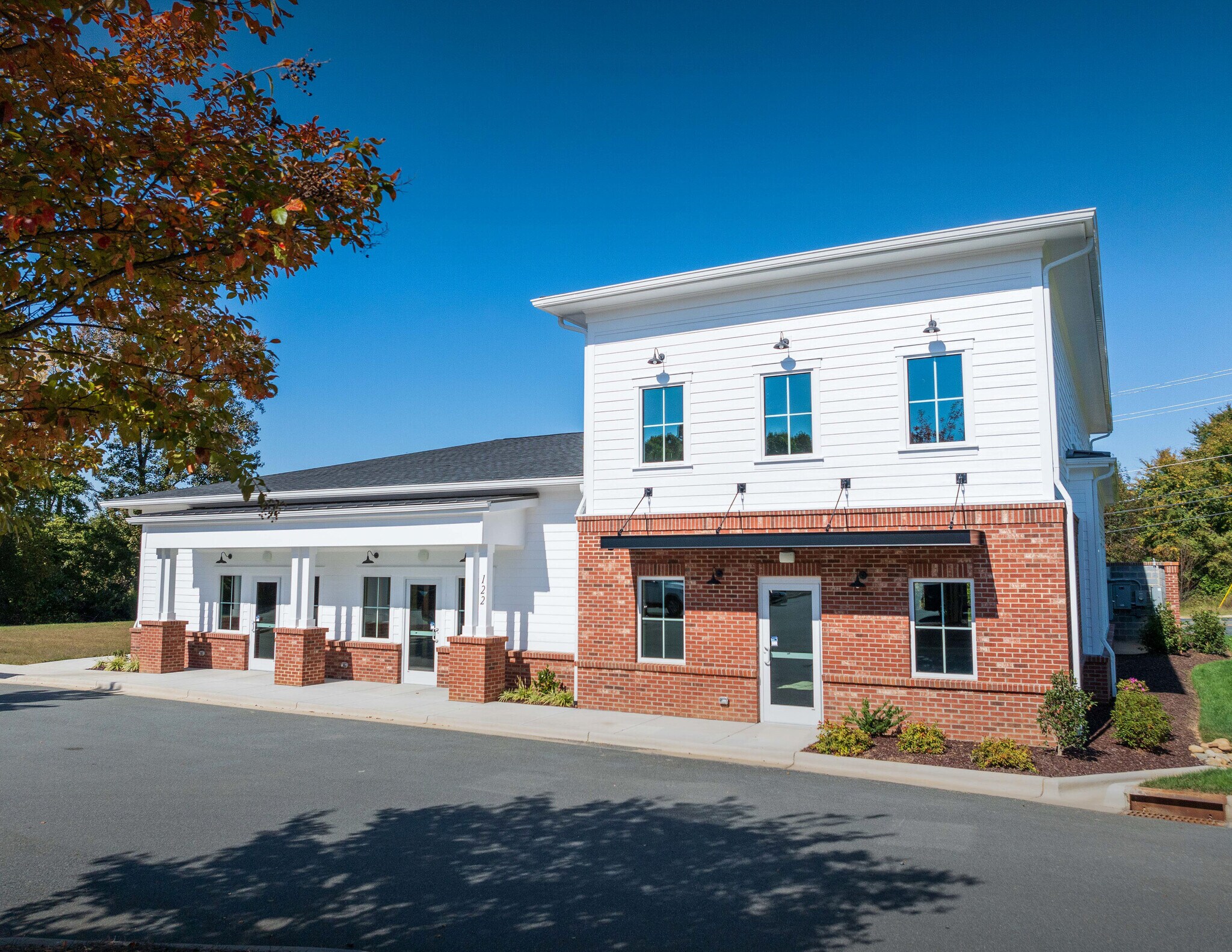 122 Professional Park Dr, Locust, NC à louer Photo du bâtiment- Image 1 de 8