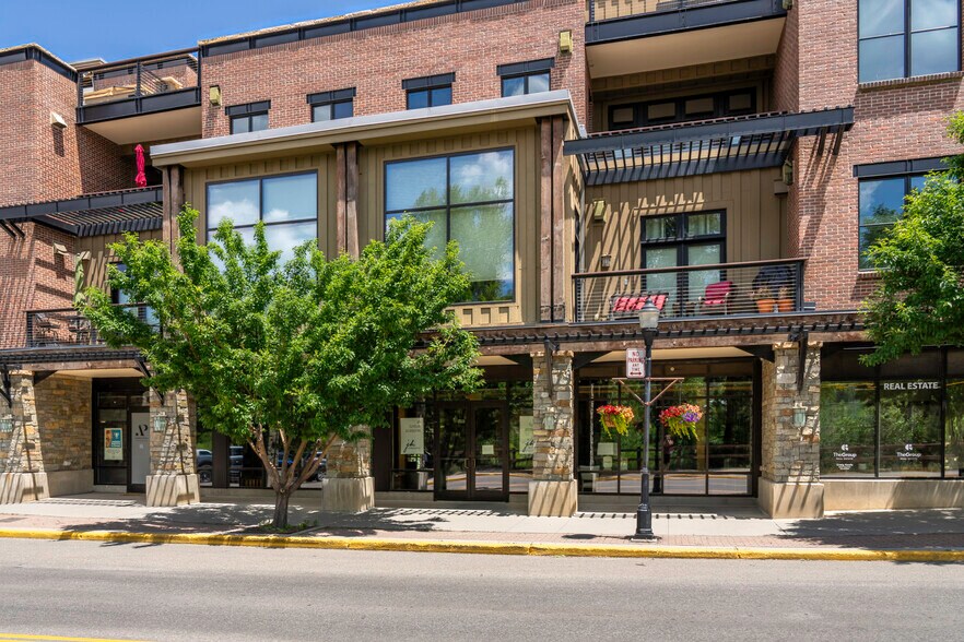 35 5th St, Steamboat Springs, CO à vendre - Photo du bâtiment - Image 3 de 6