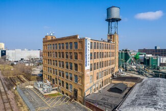 Plus de détails pour 935 W Chestnut St, Chicago, IL - Bureau à louer