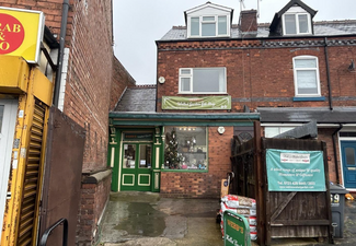 Plus de détails pour 68 Three Shires Oak Rd, Smethwick - Vente au détail à vendre