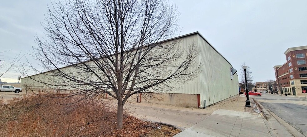 515 2nd St S, La Crosse, WI for sale - Building Photo - Image 3 of 28