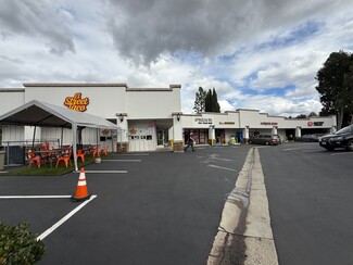 Plus de détails pour 108-122 N Tustin Ave, Anaheim, CA - Commerce de détail à louer