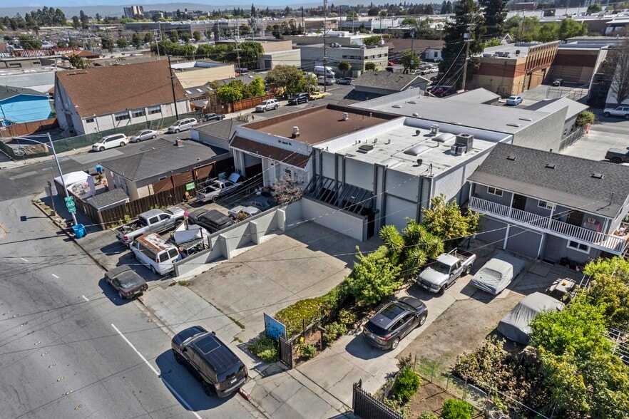 48 Laurel St, Redwood City, CA for sale - Building Photo - Image 2 of 19