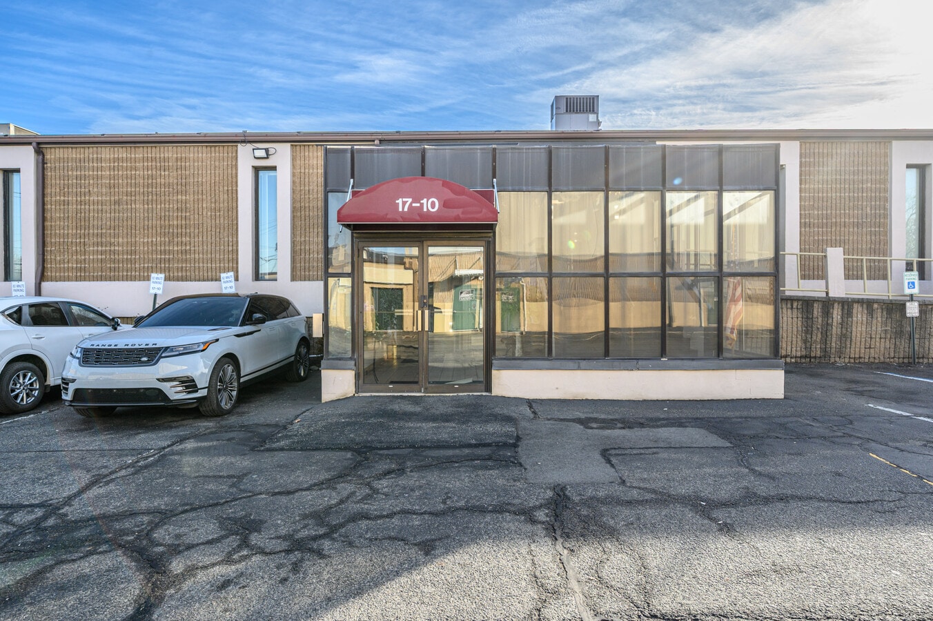 17-10 River Rd, Fair Lawn, NJ 07410 - Unité 3B -  - Photo intérieure - Image 2 of 21
