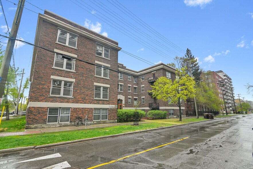 61 Cartier St, Ottawa, ON for sale - Building Photo - Image 2 of 17