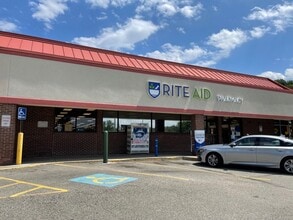 1700-1730 Mt Royal Blvd, Glenshaw, PA for lease Building Photo- Image 1 of 2