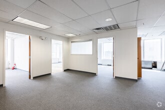 25 E Salem St, Hackensack, NJ à vendre Photo intérieure- Image 2 de 3