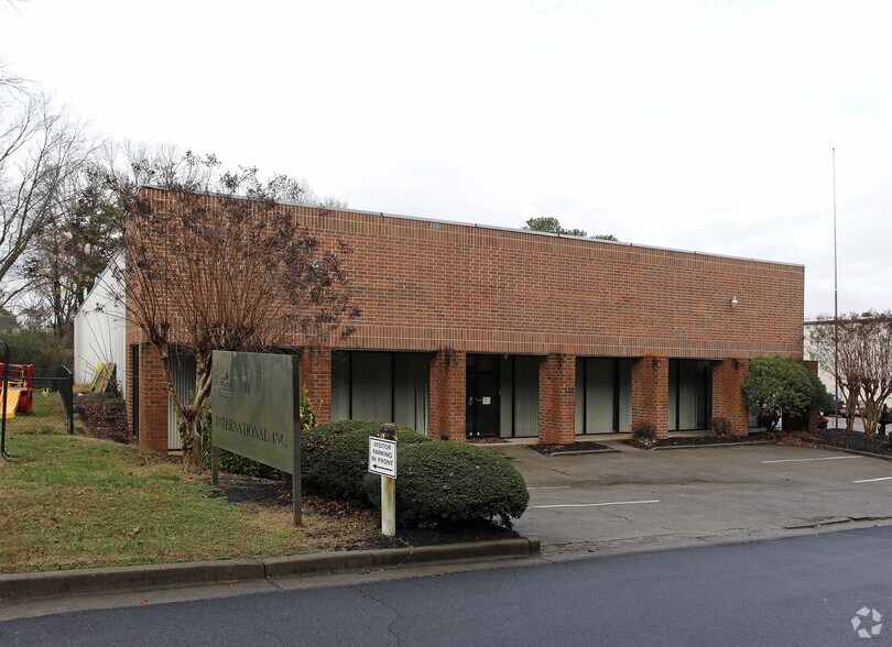 121 Bells Ferry Ln, Marietta, GA à vendre - Photo du bâtiment - Image 2 de 41