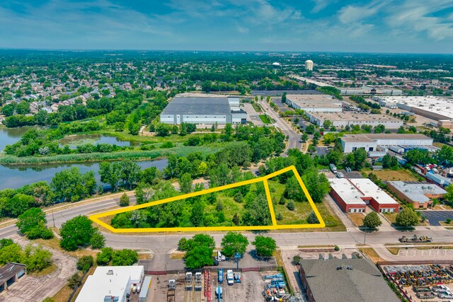 1340-1360 W Yorkshire Dr, Streamwood, IL à vendre - Photo du bâtiment - Image 2 de 16