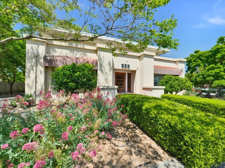 825 College Ave, Santa Rosa, CA for sale - Building Photo - Image 3 of 35