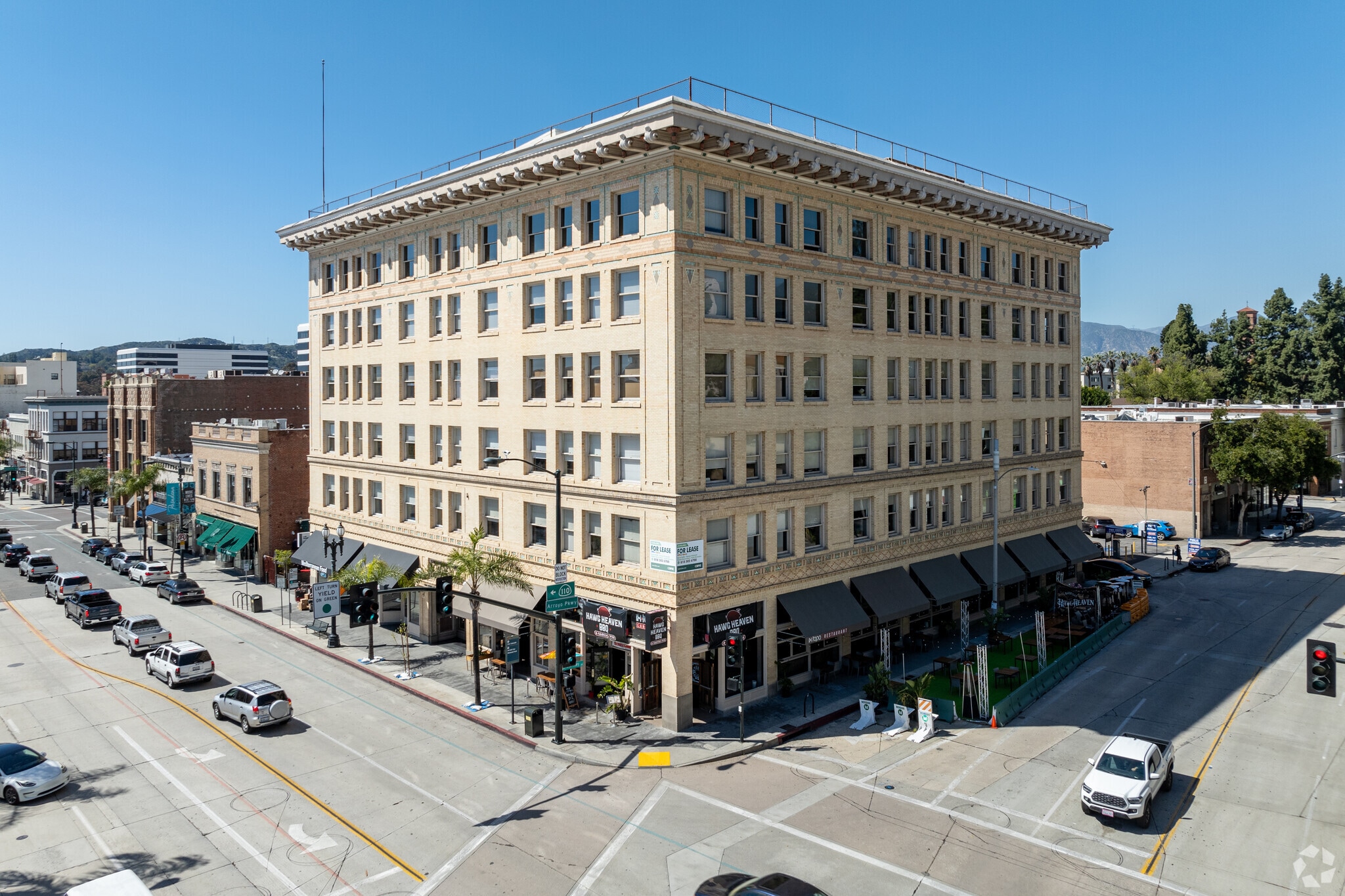 119 E Colorado Blvd, Pasadena, CA for lease Building Photo- Image 1 of 38