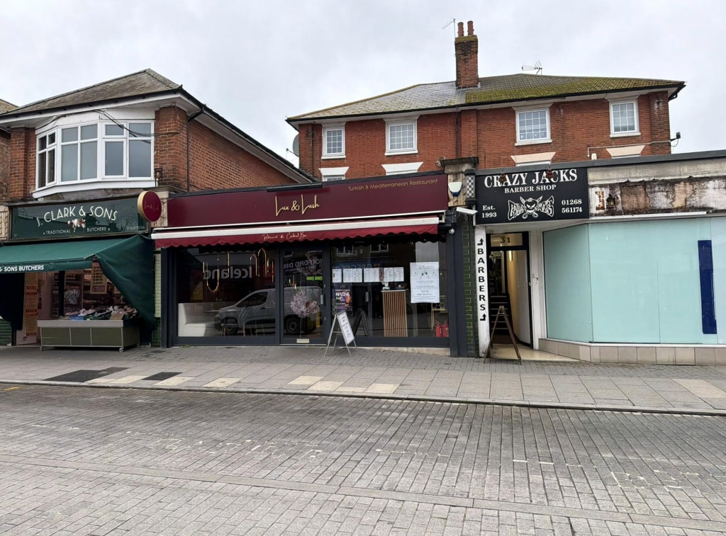 35-35A High St, Wickford for sale Building Photo- Image 1 of 11