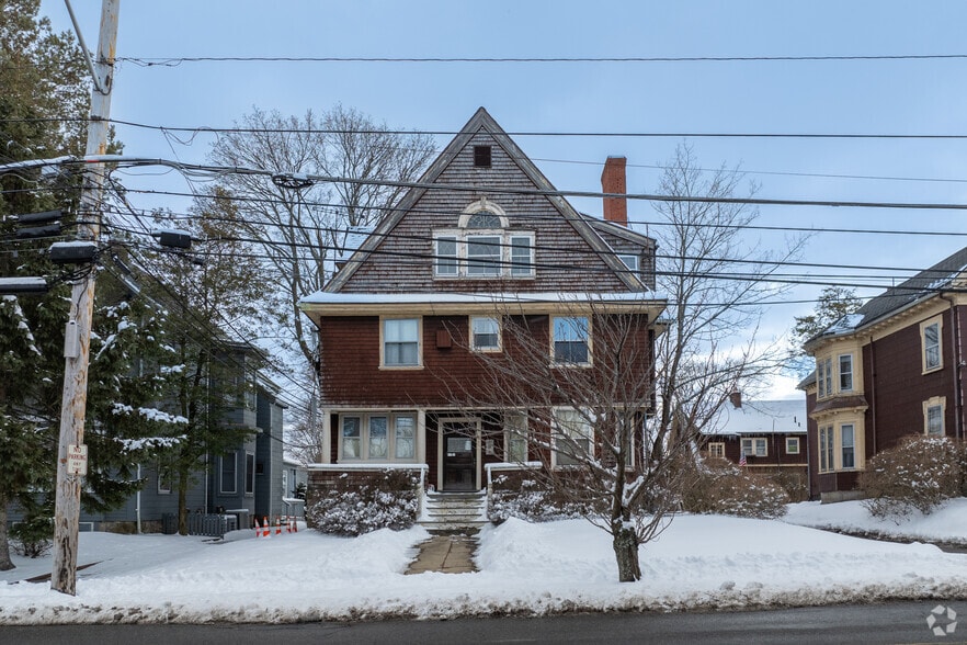 24 W Emerson St, Melrose, MA for sale - Building Photo - Image 3 of 5