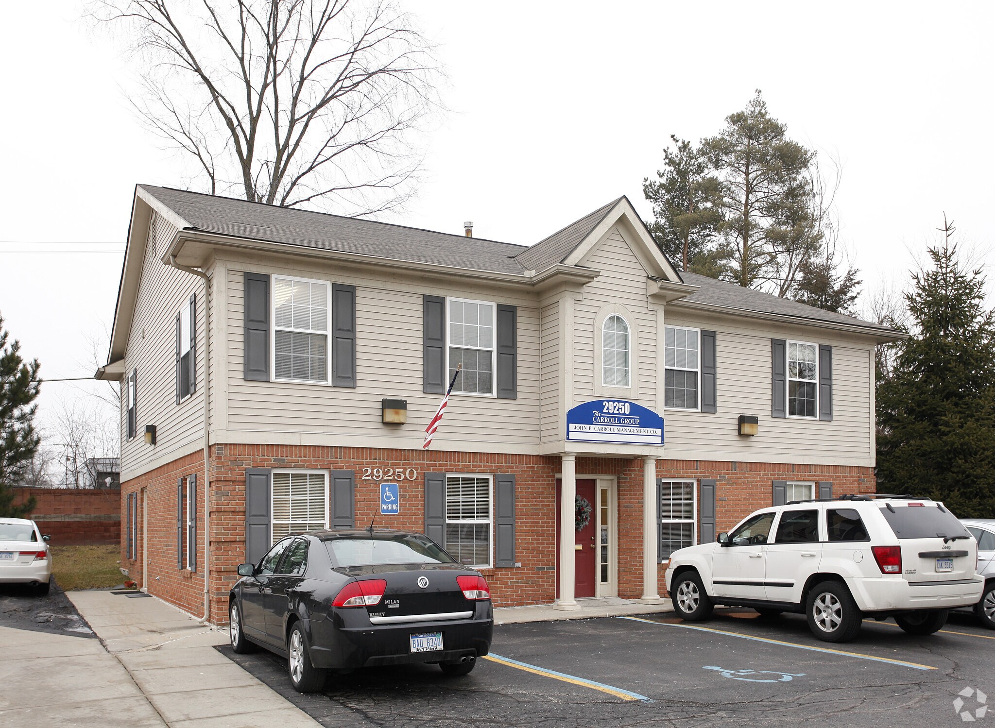 29250 W 9 Mile Rd, Farmington, MI for sale Building Photo- Image 1 of 3