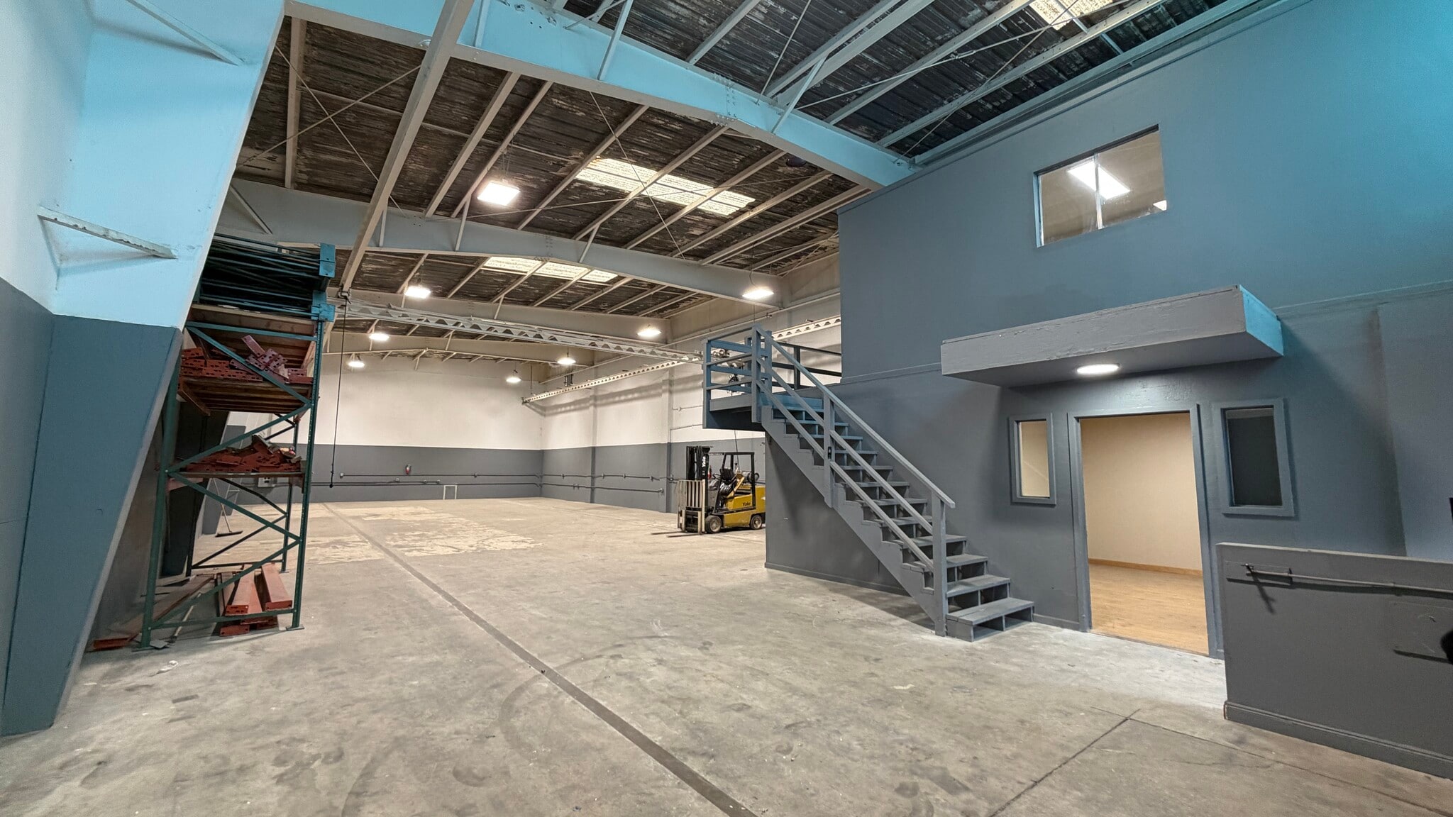 1433 Yosemite Ave & 1430 Armstrong Ave, San Francisco, CA for lease Building Photo- Image 1 of 15