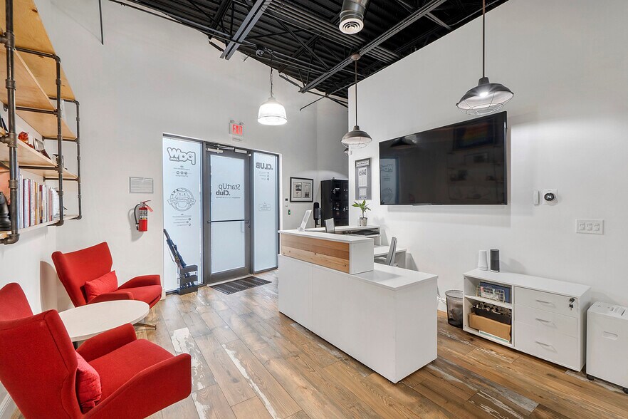 701-705 N Andrews Ave, Fort Lauderdale, FL à louer - Photo intérieure - Image 2 de 15