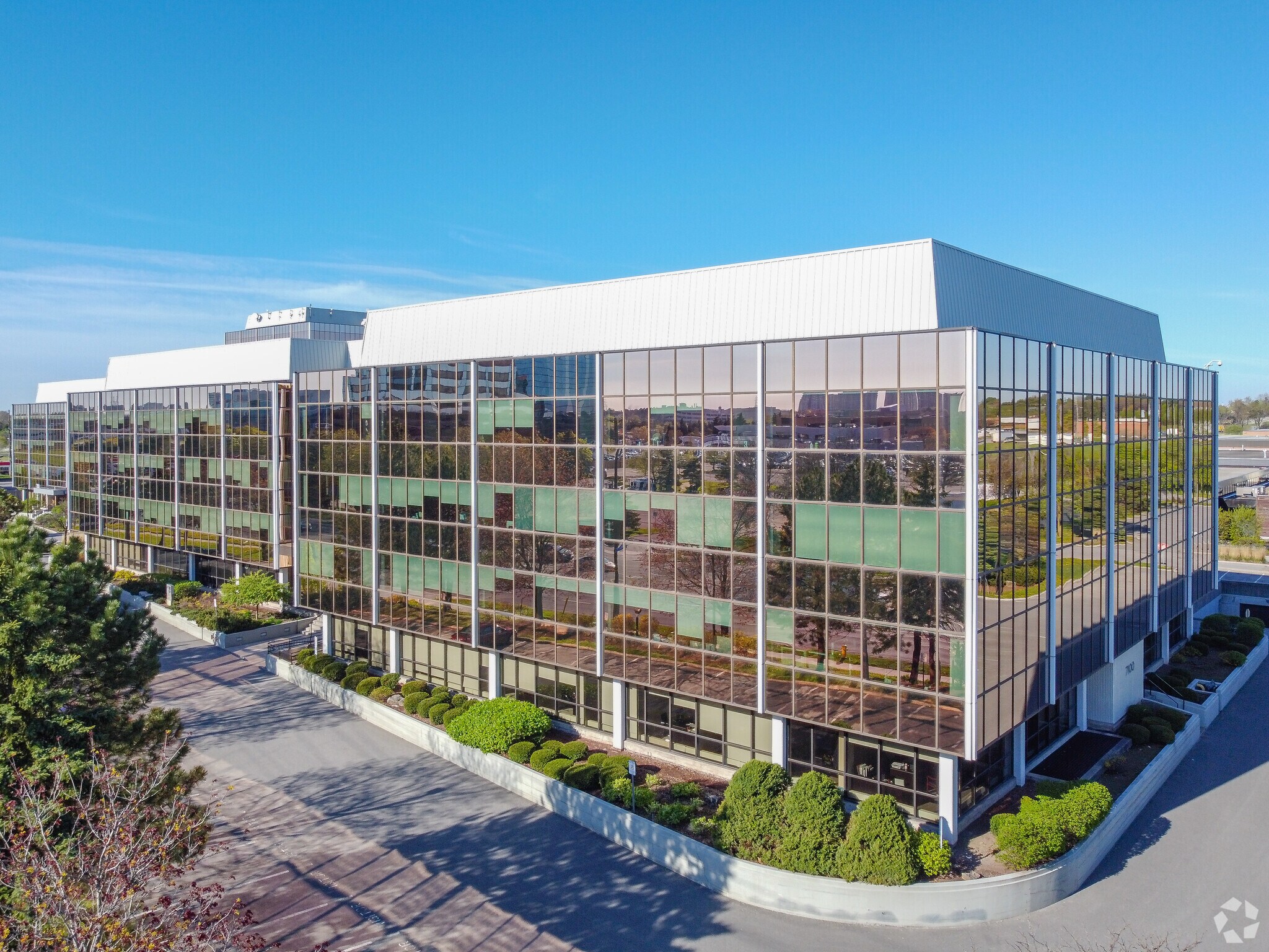 7100 Woodbine Ave, Markham, ON for lease Primary Photo- Image 1 of 3