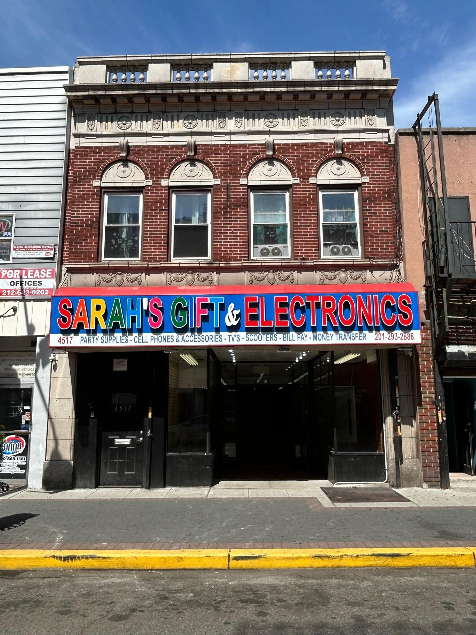 4517 Bergenline Ave, Union City, NJ à louer Photo du bâtiment- Image 1 de 7