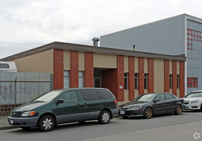 158 W 5th Ave, Vancouver, BC for lease - Primary Photo - Image 1 of 12