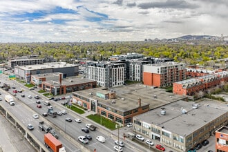 4360 Ch de la Côte-de-Liesse, Mt Royal, QC - Aerial  map view