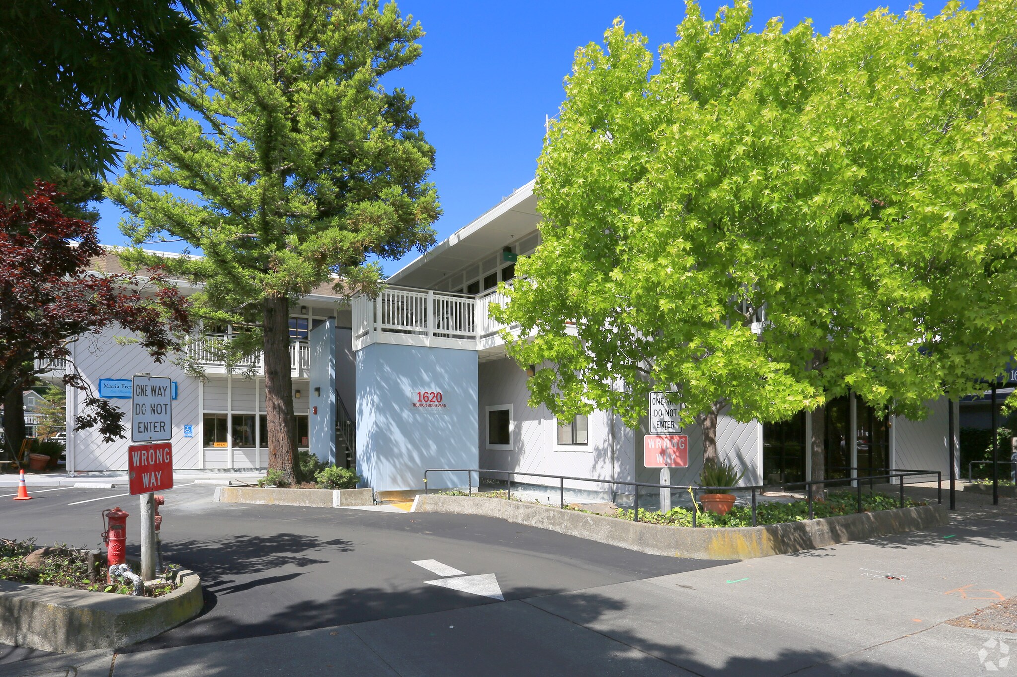 1620 Tiburon Blvd, Tiburon, CA à louer Photo du bâtiment- Image 1 de 8
