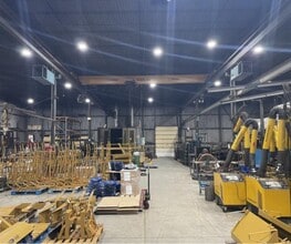 2170 Winston Park Dr, Oakville, ON for lease Interior Photo- Image 2 of 4