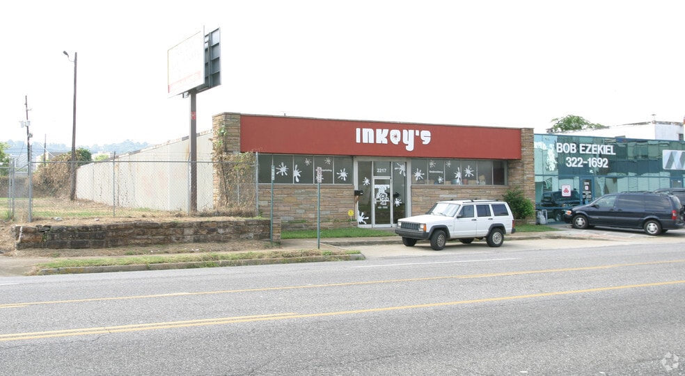 2217 6th Ave S, Birmingham, AL for lease - Building Photo - Image 2 of 3