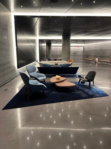 2500 Pacific Ave, Dallas, TX à louer - Photo intérieure - Image 3 de 6