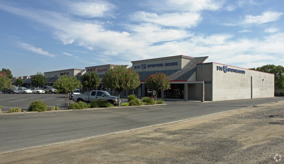 3250 Dale Rd, Modesto, CA à louer - Photo principale - Image 2 de 6