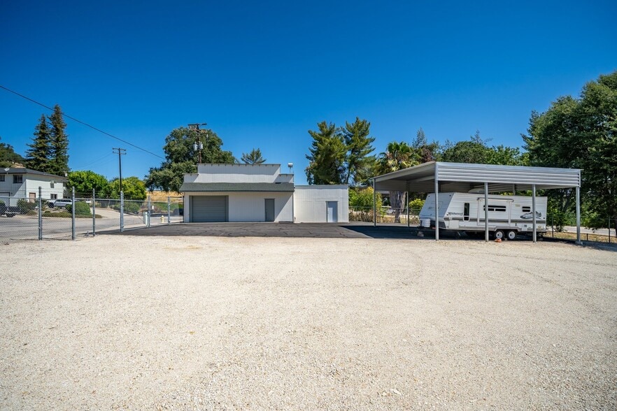 3724 Oak st, Paso Robles, CA for lease - Building Photo - Image 3 of 26