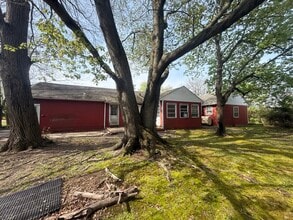1909 NJ-38, Southampton, NJ à louer Photo du bâtiment- Image 2 de 4