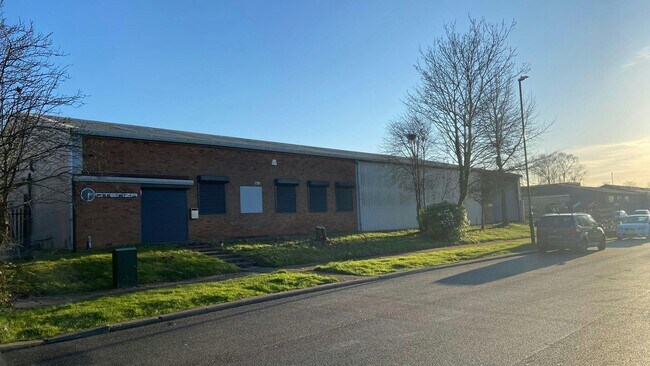 Plus de détails pour Curriers Clos, Coventry - Industriel à louer