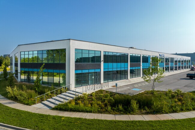 Plus de détails pour 800 Laurentian Dr, Burlington, ON - Industriel à vendre