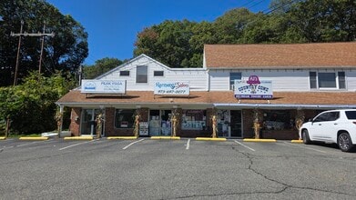 5711 Berkshire Valley Rd, Oak Ridge, NJ for lease Building Photo- Image 2 of 13