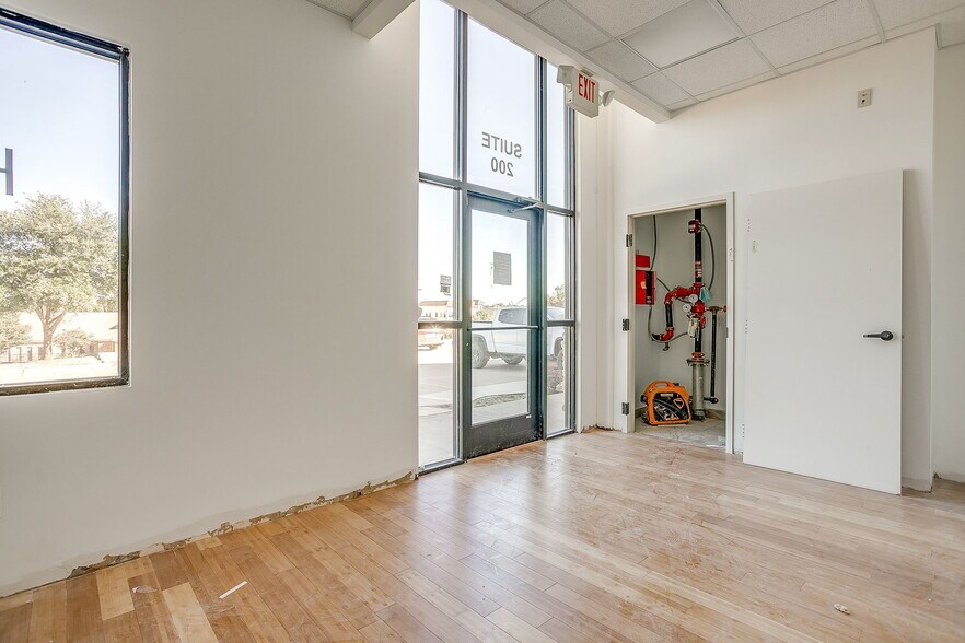 6800 Harris Pky, Fort Worth, TX à louer - Photo du bâtiment - Image 3 de 21
