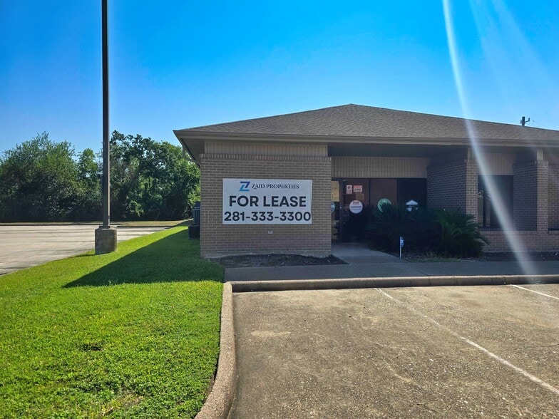 11500 Market Street Rd, Houston, TX for lease - Primary Photo - Image 1 of 5