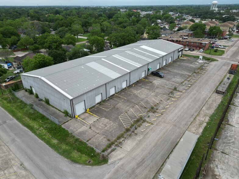 1001 Dumont St, South Houston, TX à louer - Photo du bâtiment - Image 3 de 8