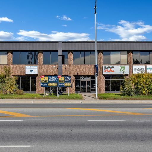 210-212 Boul Du Curé-Labelle, Sainte-therese, QC à vendre Photo principale- Image 1 de 1