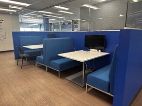 2580 Matheson Blvd E, Mississauga, ON for lease Interior Photo- Image 2 of 11