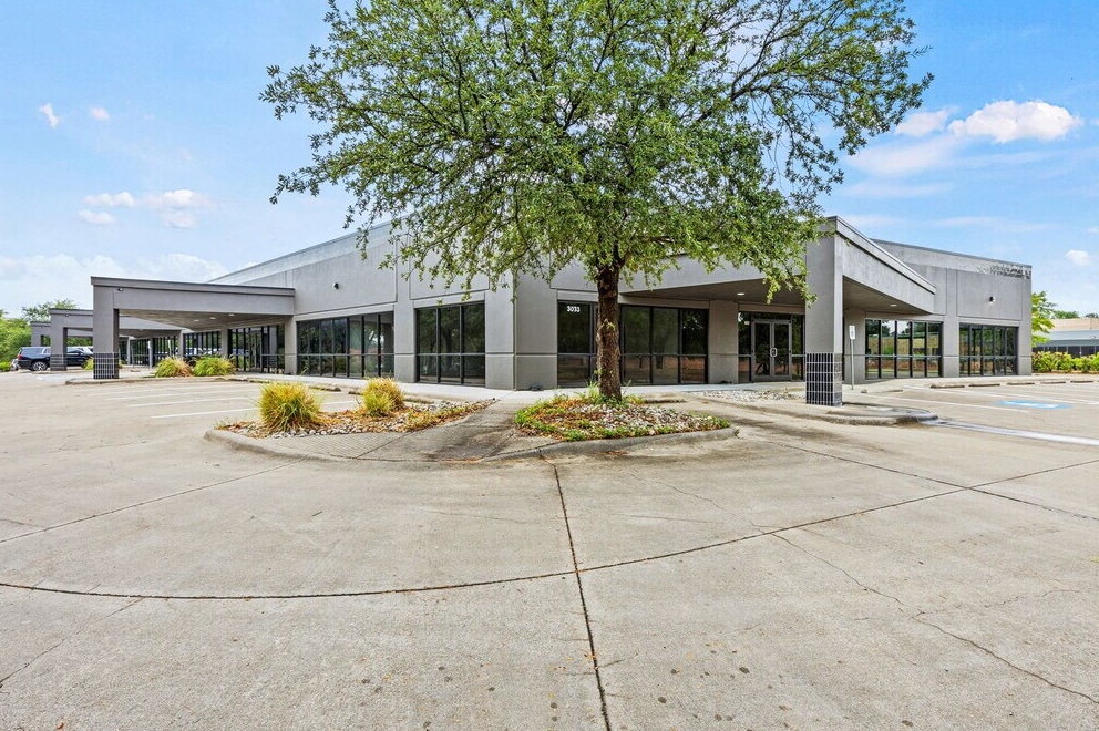 3033 W Royal Ln, Irving, TX for sale Building Photo- Image 1 of 18