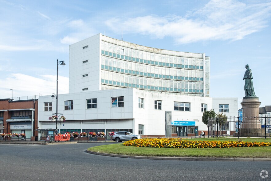 Duke St, Barrow In Furness à louer - Photo du bâtiment - Image 2 de 9