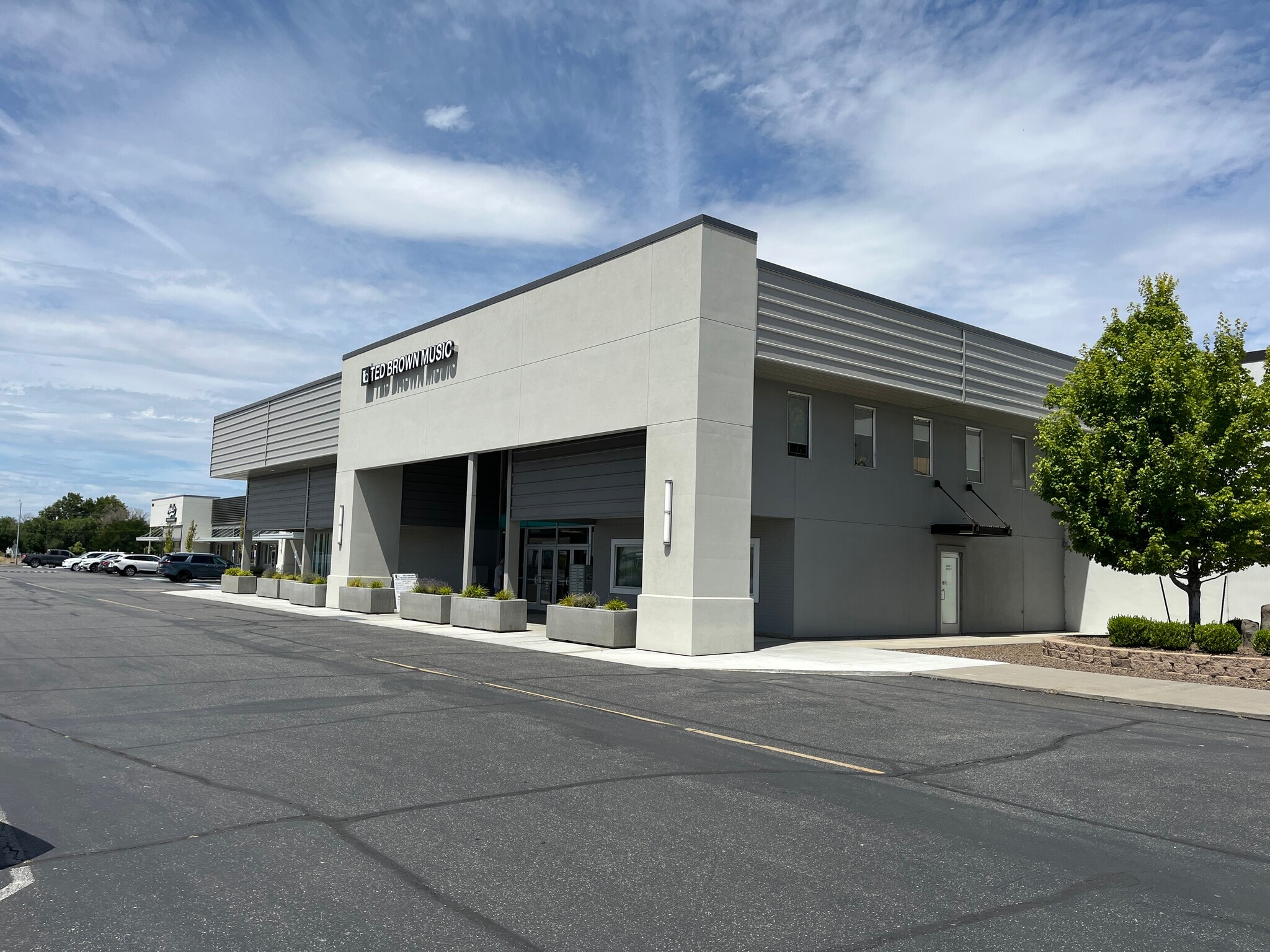 2600 N Columbia Center Blvd, Richland, WA for lease Building Photo- Image 1 of 7