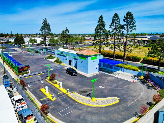 Plus de détails pour 1810 E Yosemite Ave, Manteca, CA - Spécialité à vendre