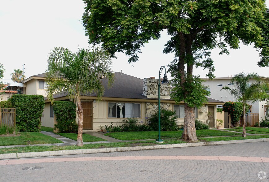 1519 S Hampstead St, Anaheim, CA for sale - Building Photo - Image 2 of 2