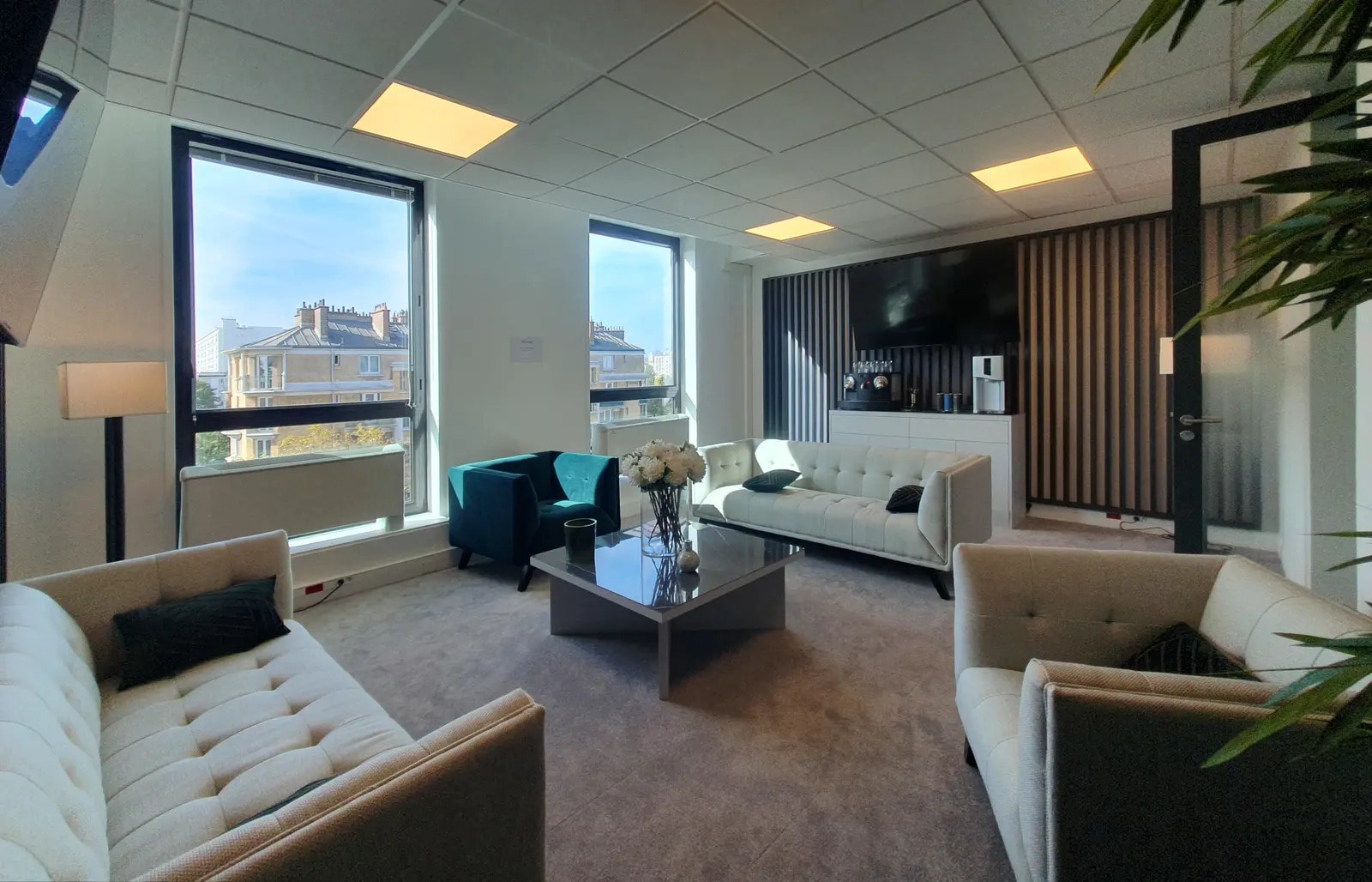 Flex in Saint-Cloud for sale Interior Photo- Image 1 of 4