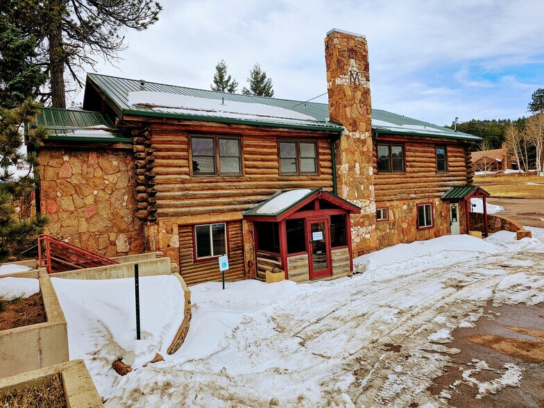 720 W US Highway 24, Woodland Park, CO à louer - Photo du bâtiment - Image 2 de 16