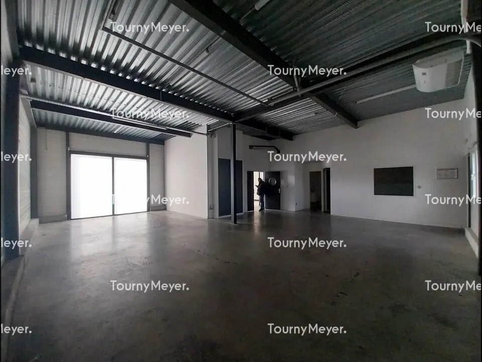 Flex in Toulouse for lease Interior Photo- Image 1 of 8