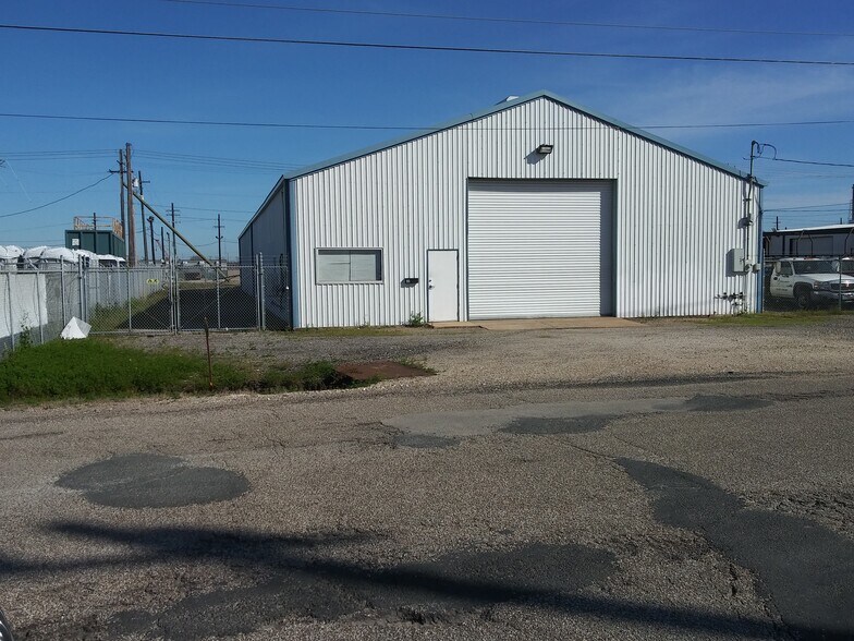 125-A 20th St S, Texas City, TX à louer - Photo du bâtiment - Image 3 de 3